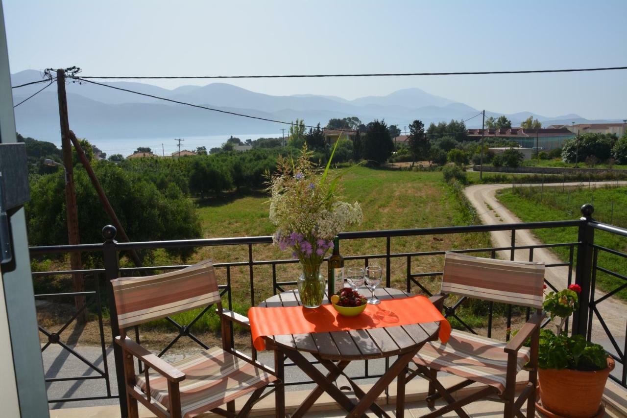 Lotus Sea View Apartments Lixouri Exterior foto
